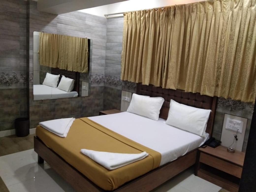 Hotel Royal Residency Bombay Extérieur photo